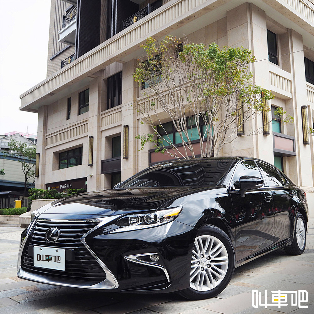 叫車吧機場接送:提供 Lexus ES 同等或以上豪華轎車